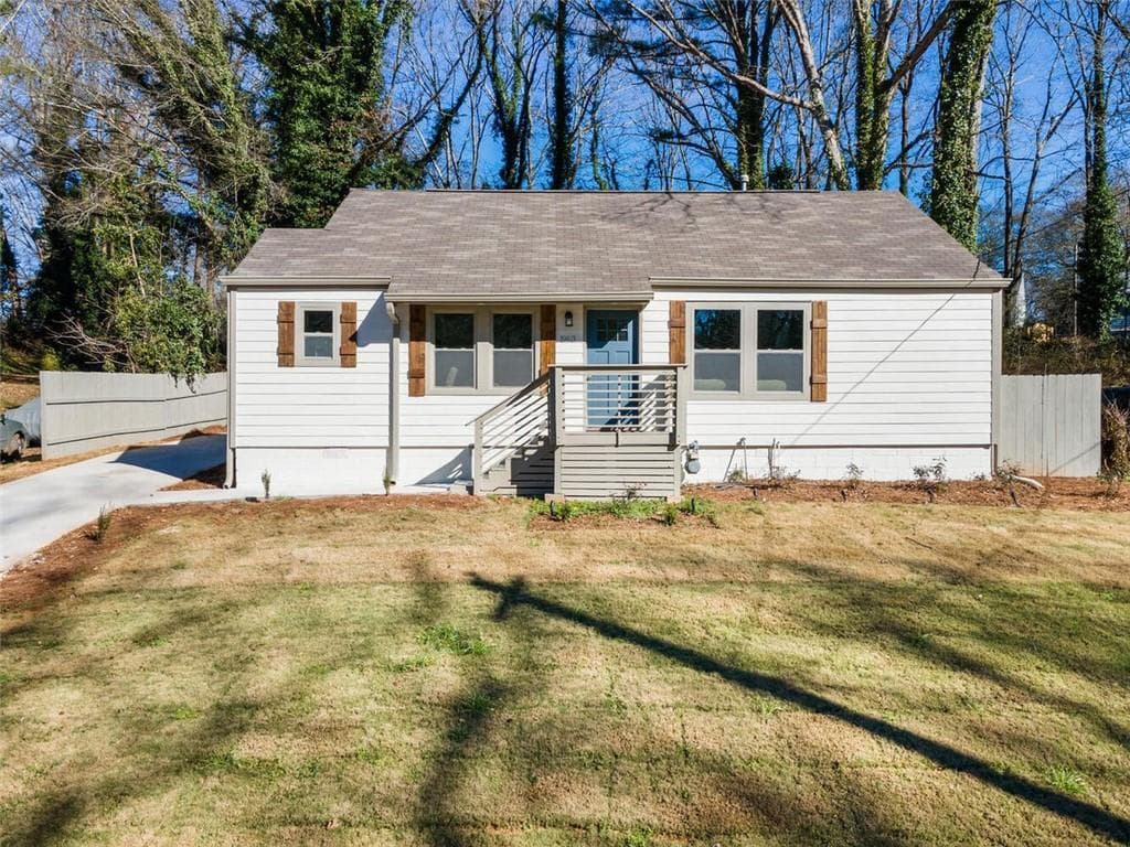 3 bedroom, 2 bathroom, 1,418 sq ft single family residence sold at 1963 HEADLAND Drive, East Point, GA 30344