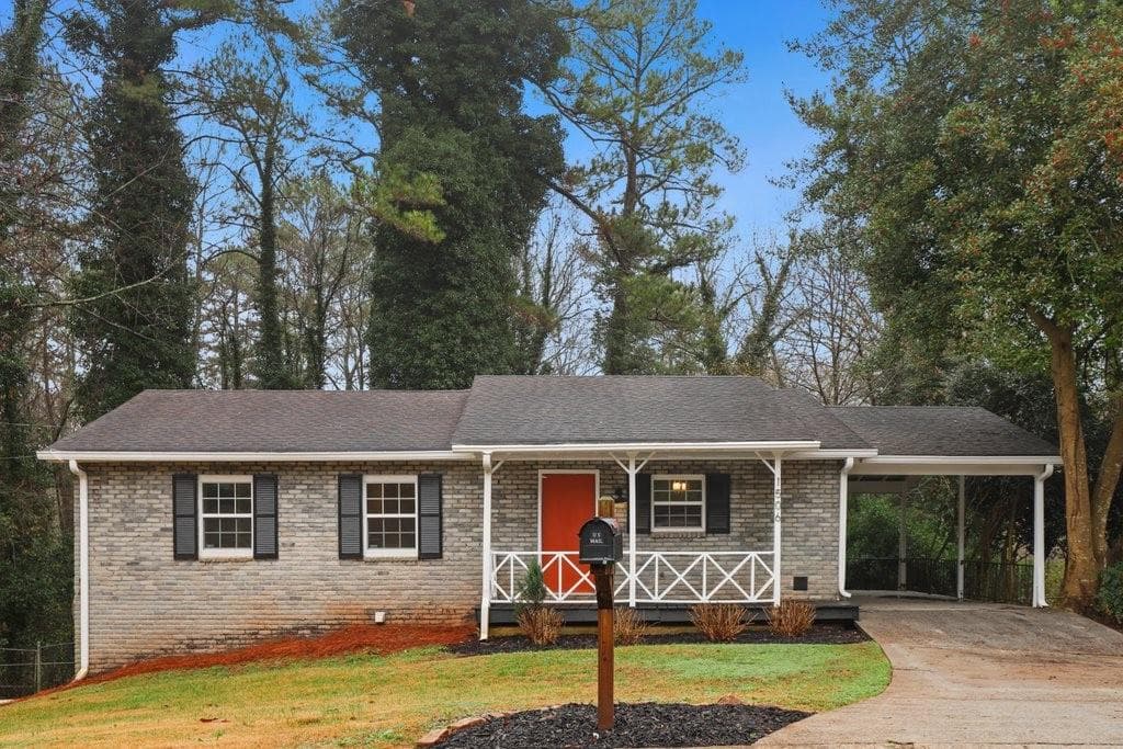 3 bedroom, 2 bathroom, 1,890 sq ft single family residence sold at 1506 Meadowlark Drive, Decatur, GA 30032