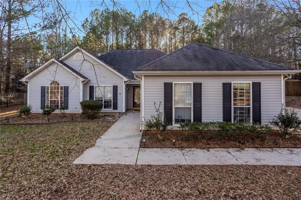 90 Paces Landing Place, Newnan, GA 30263 — most recent listing photo
