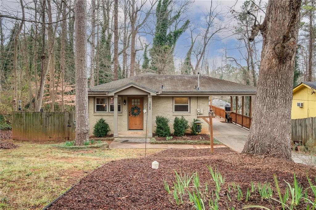 3 bedroom, 2 bathroom, 1,175 sq ft single family residence sold at 2802 Amelia Avenue, Decatur, GA 30032