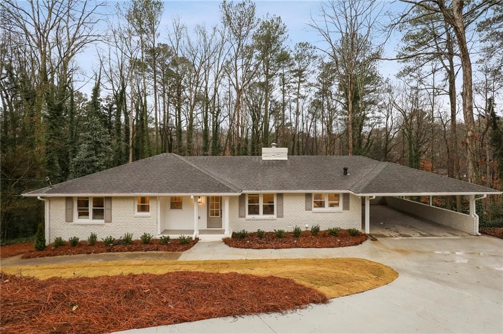 4 bedroom, 3 bathroom, 3,352 sq ft single family residence sold at 120 FINCHLEY Court, Sandy Springs, GA 30328