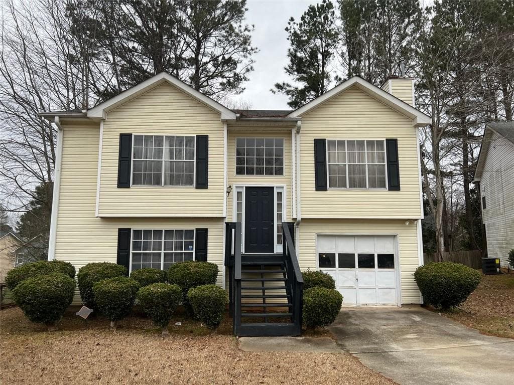 5946 Crescent Ridge Court, Lithonia, GA 30058 — most recent listing photo