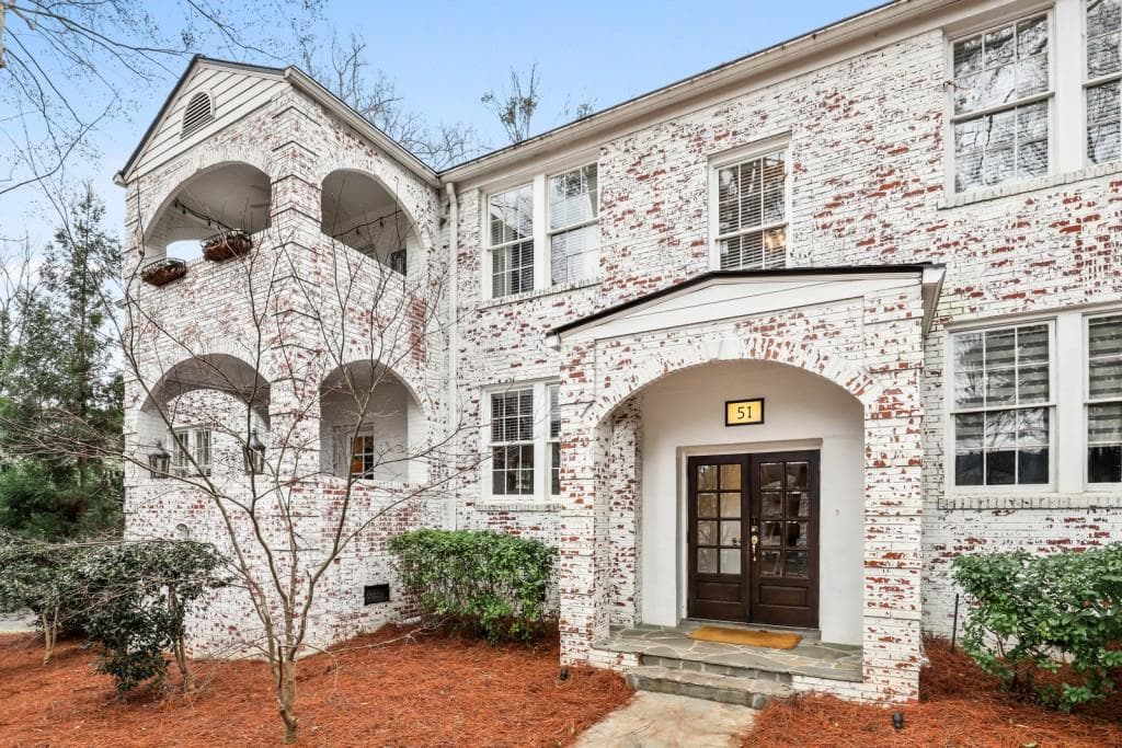 51 Peachtree Memorial Drive 2, Atlanta, GA 30309 — most recent listing photo