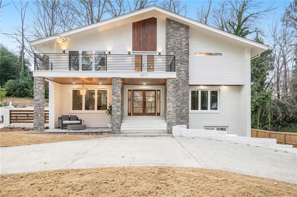 6 bedroom, 6 bathroom, 4,800 sq ft single family residence sold at 2071 Street Deville, Atlanta, GA 30345