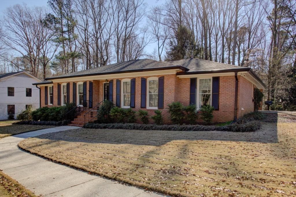 652 Austin Drive, Smyrna, GA 30082 — most recent listing photo