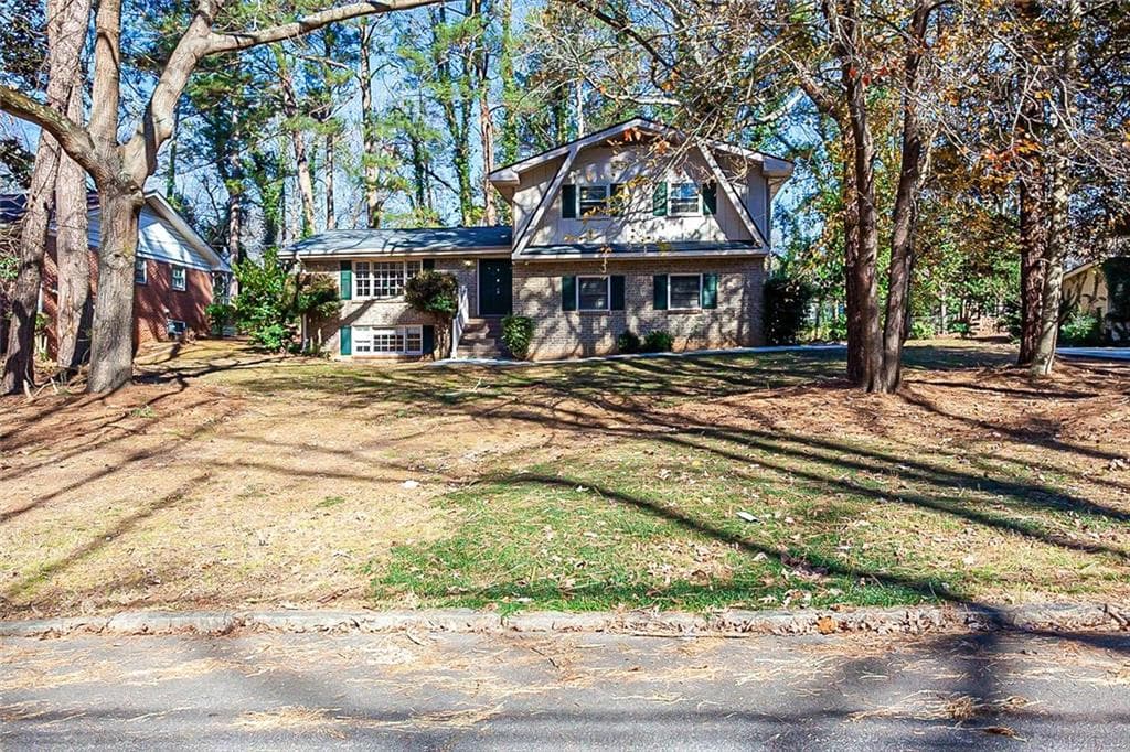 4 bedroom, 3 bathroom, 1,622 sq ft single family residence sold at 3966 Shadowbrook Place, Decatur, GA 30034