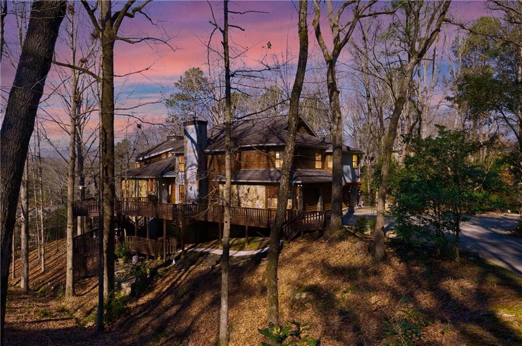6 bedroom, 5 bathroom, 6,683 sq ft single family residence sold at 240 Mount Ranier Way, Johns Creek, GA 30022