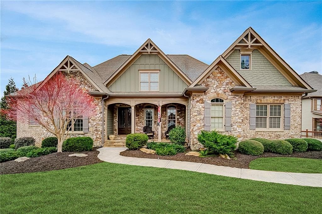 3 bedroom, 3 bathroom, 3,392 sq ft single family residence sold at 332 Tupelo Trail, Canton, GA 30114