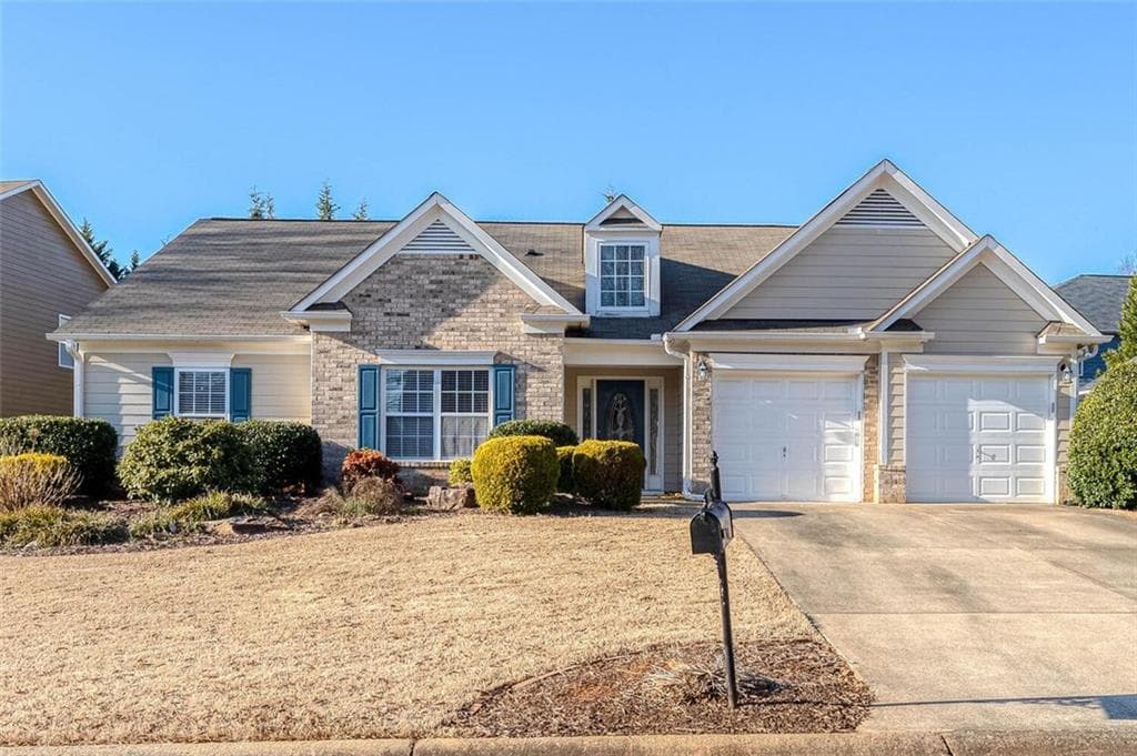 3 bedroom, 2 bathroom, 2,151 sq ft single family residence sold at 302 Evergreen Court, Canton, GA 30115