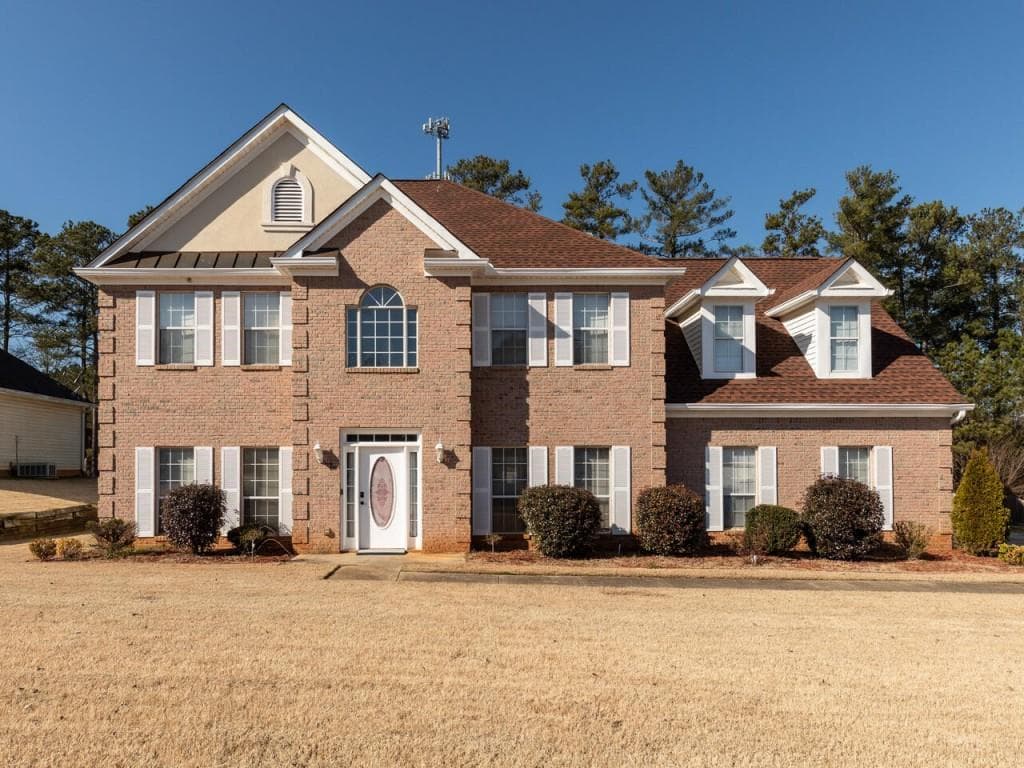 5 bedroom, 4 bathroom, 2,882 sq ft single family residence sold at 3966 Kingsbrook Boulevard, Decatur, GA 30034