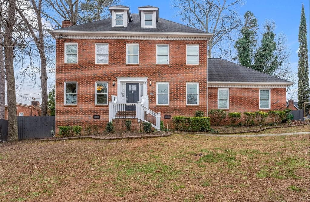 4 bedroom, 3 bathroom, 2,942 sq ft single family residence sold at 5647 Manassas Run, Stone Mountain, GA 30087