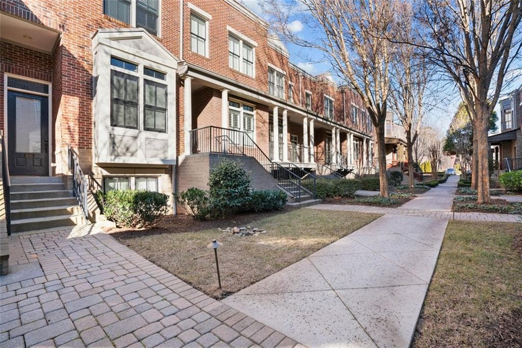 4649 Magnolia Commons, Dunwoody, GA 30338 — most recent listing photo