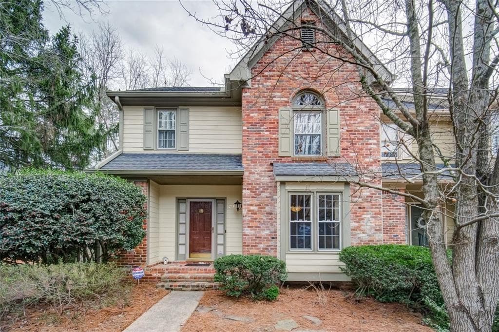 218 Riverview Trail, Roswell, GA 30075 — most recent listing photo