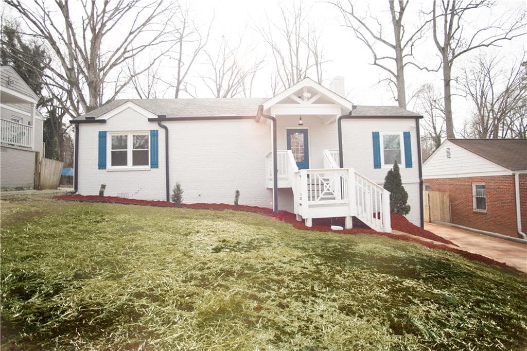 3 bedroom, 2 bathroom, 1,716 sq ft single family residence sold at 2155 GLENWOOD Avenue, Atlanta, GA 30316