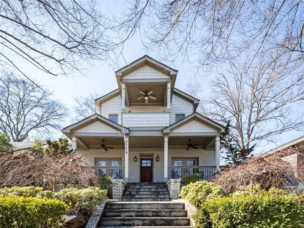 4 bedroom, 4 bathroom single family residence sold at 876 Arlington Place, Atlanta, GA 30306
