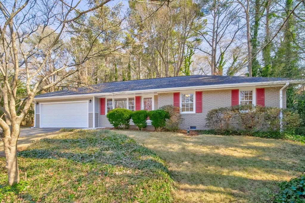 639 Inglis Drive, Marietta, GA 30067 — most recent listing photo