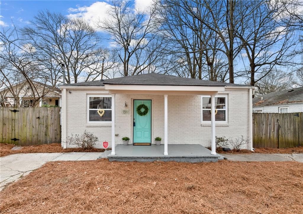4 bedroom, 2 bathroom, 1,248 sq ft single family residence sold at 159 Flat Shoals Avenue, Atlanta, GA 30316