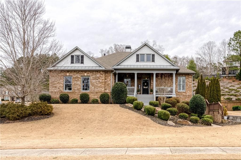 5 bedroom, 4 bathroom, 4,877 sq ft single family residence sold at 300 Canter Way, Woodstock, GA 30188
