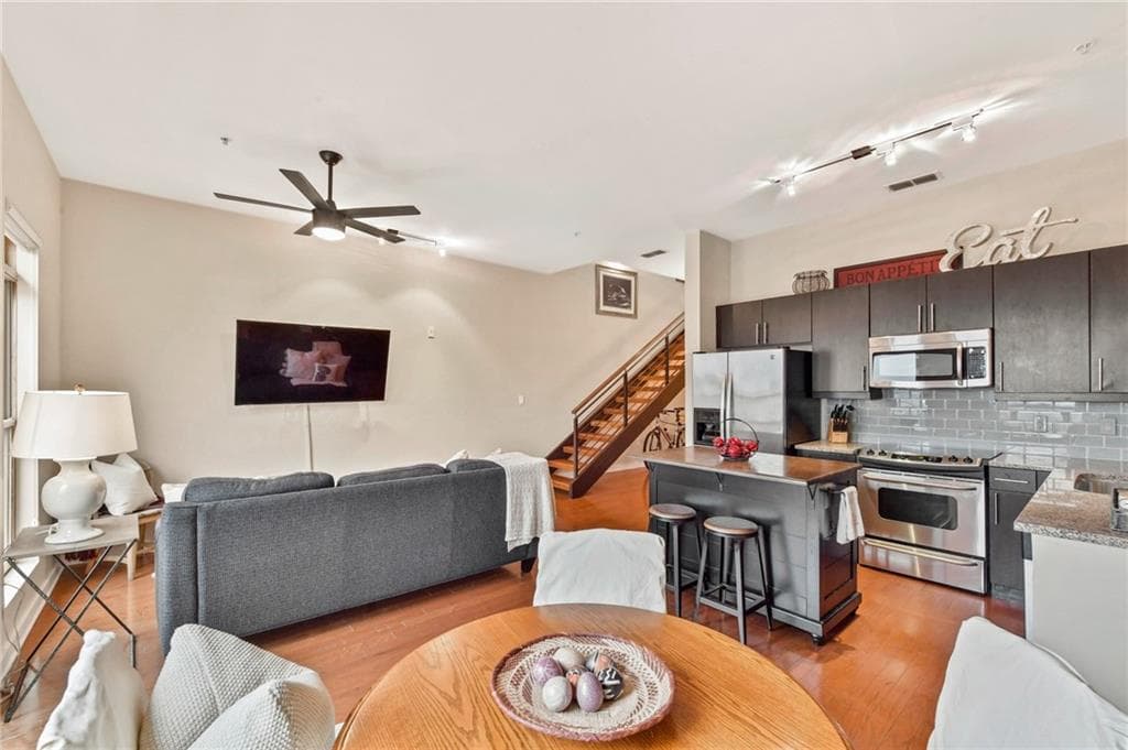 333 Nelson Street 409, Atlanta, GA 30313 — most recent listing photo