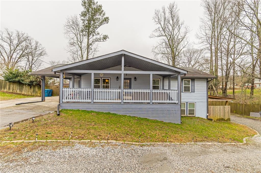 385 Huntington Circle, Alpharetta, GA 30004 — most recent listing photo