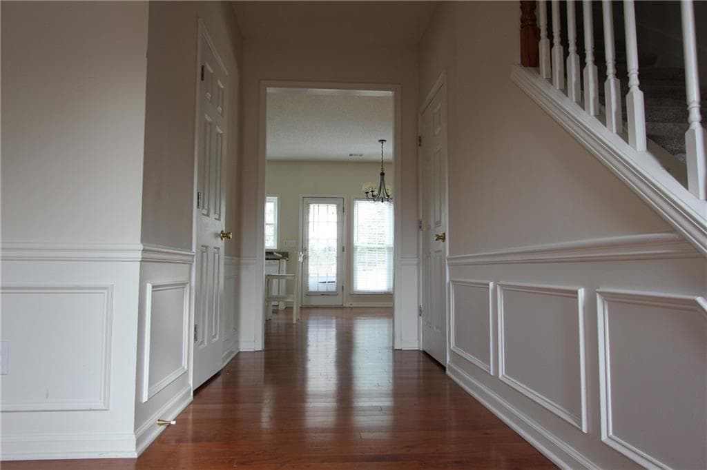 4 bedroom, 3 bathroom single family residence for rent at 345 Leatherman Court, Alpharetta, GA 30005 for $2,500 a month — photo 2