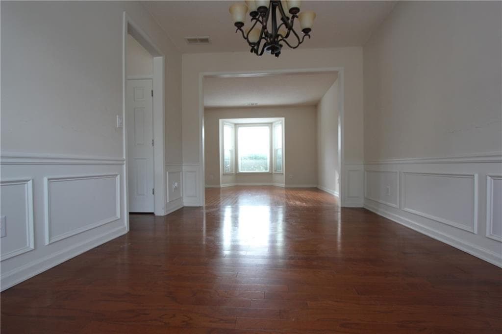 4 bedroom, 3 bathroom single family residence for rent at 345 Leatherman Court, Alpharetta, GA 30005 for $2,500 a month — photo 3