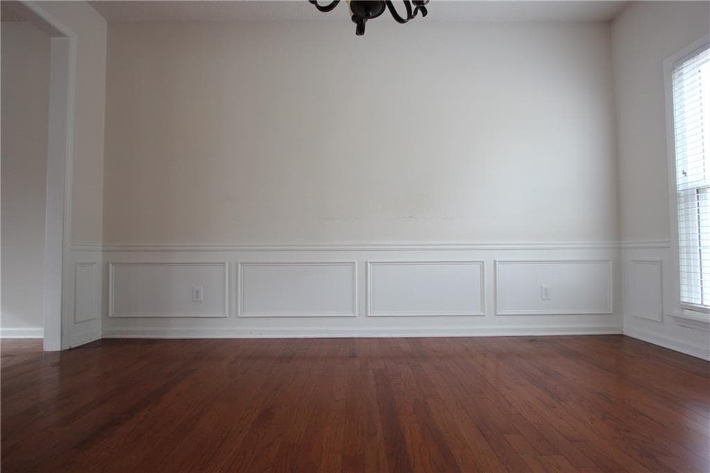 4 bedroom, 3 bathroom single family residence for rent at 345 Leatherman Court, Alpharetta, GA 30005 for $2,500 a month — photo 9