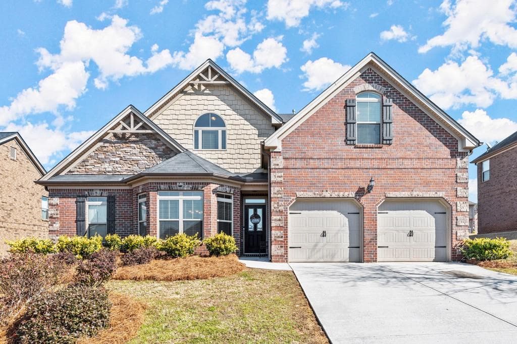6234 Wynfield Drive, Flowery Branch, GA 30542 — most recent listing photo