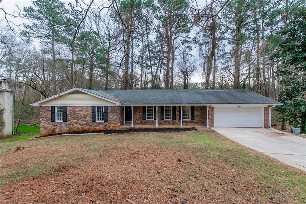 2810 Dunnington Circle, Atlanta, GA 30341 — most recent listing photo