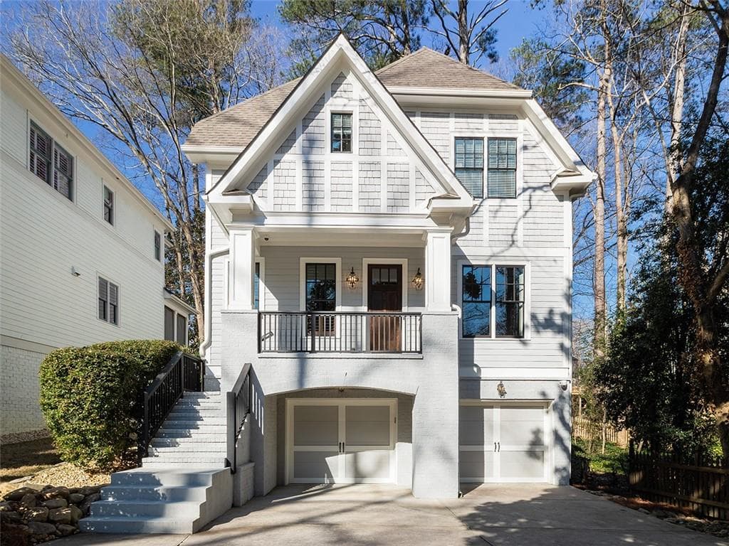 6 bedroom, 5 bathroom, 2,786 sq ft single family residence sold at 654 Timm Valley Road, Atlanta, GA 30305