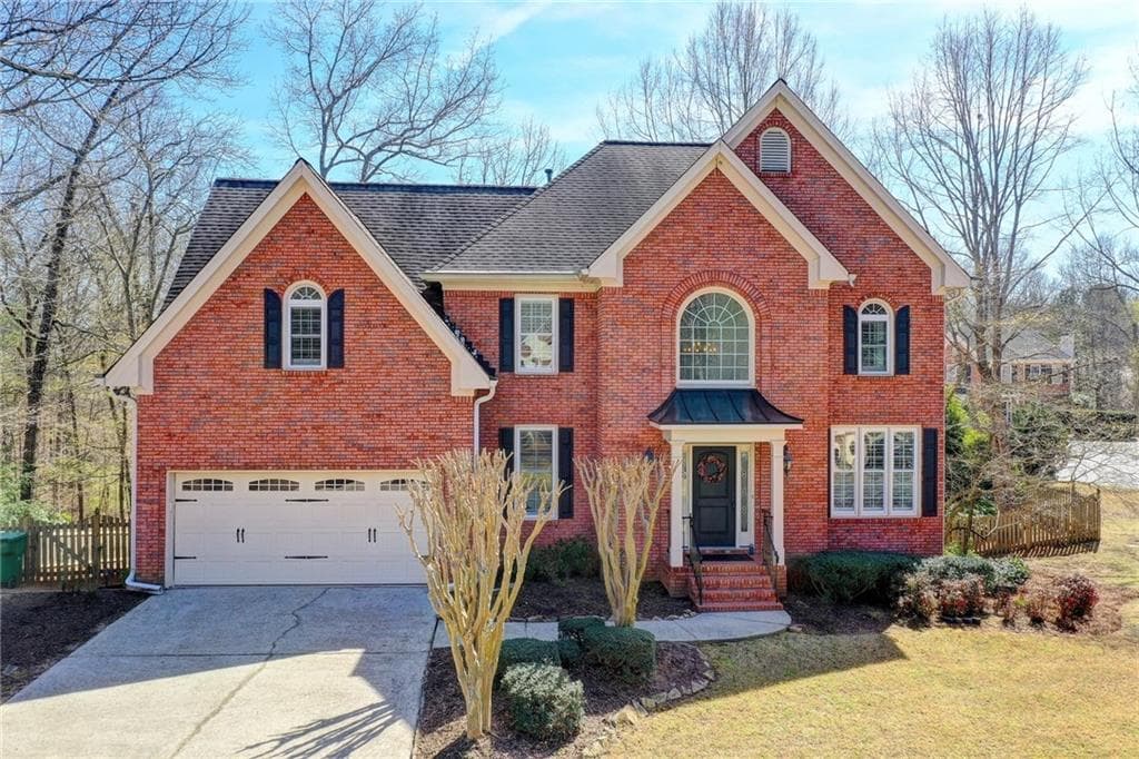 5 bedroom, 3 bathroom, 3,996 sq ft single family residence sold at 4960 Red Robin Ridge, Johns Creek, GA 30022