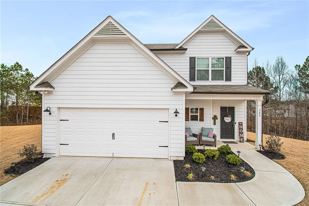 4 bedroom, 3 bathroom, 1,704 sq ft single family residence sold at 245 Sweetgum Trace, Dallas, GA 30132