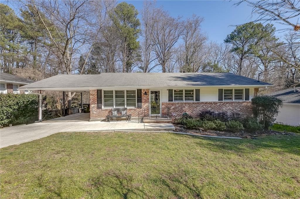 4 bedroom, 3 bathroom, 2,236 sq ft single family residence sold at 2629 Warwick Circle, Atlanta, GA 30345