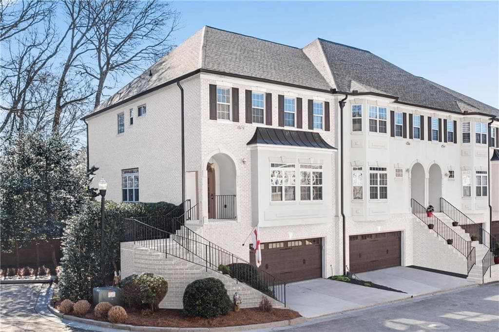 4 bedroom, 4 bathroom, 3,050 sq ft townhouse sold at 1403 Towne Estates Drive, Brookhaven, GA 30319