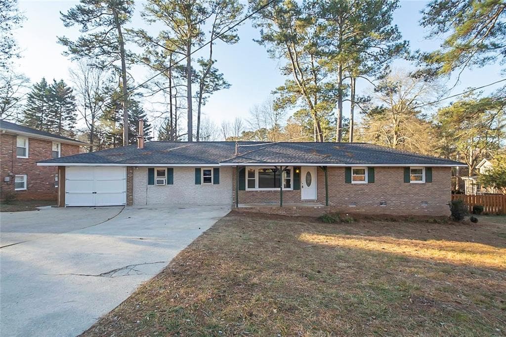 3 bedroom, 2 bathroom, 1,580 sq ft single family residence sold at 1725 Rustic Drive, Marietta, GA 30008