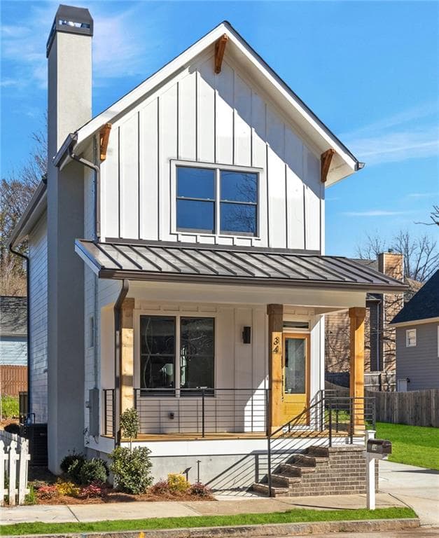 2 bedroom, 3 bathroom, 1,210 sq ft single family residence sold at 34 Ormond Street, Atlanta, GA 30315