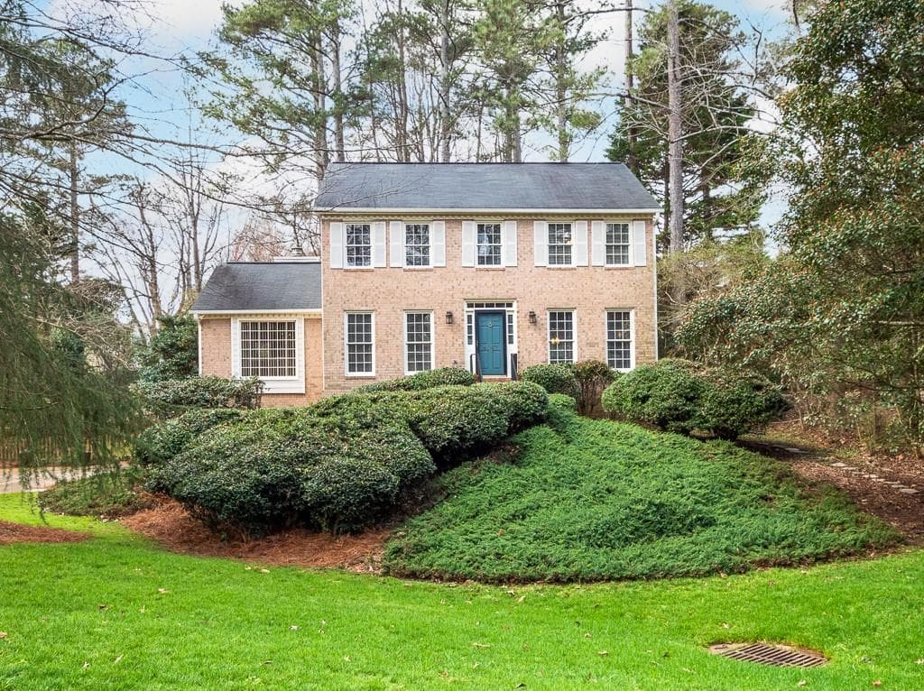 4 bedroom, 3 bathroom, 2,609 sq ft single family residence sold at 4067 Chadds Crossing, Marietta, GA 30062