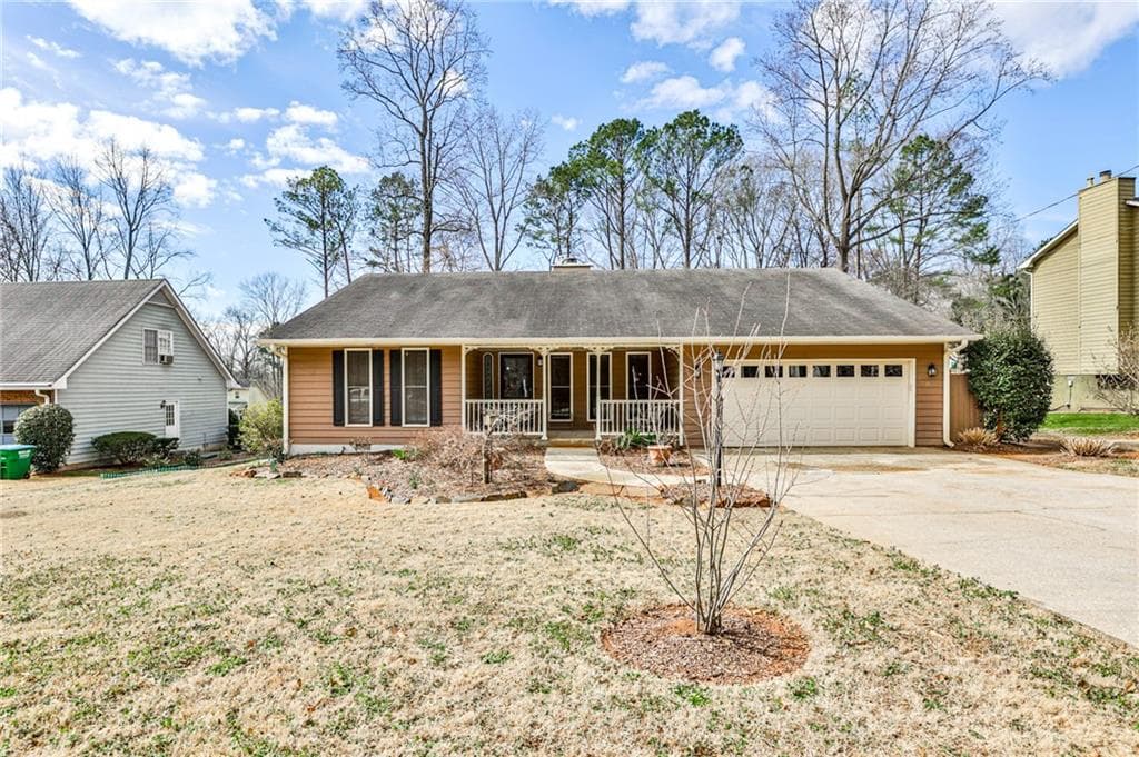 3 bedroom, 3 bathroom, 1,853 sq ft single family residence sold at 2615 Five Star Court, Snellville, GA 30039