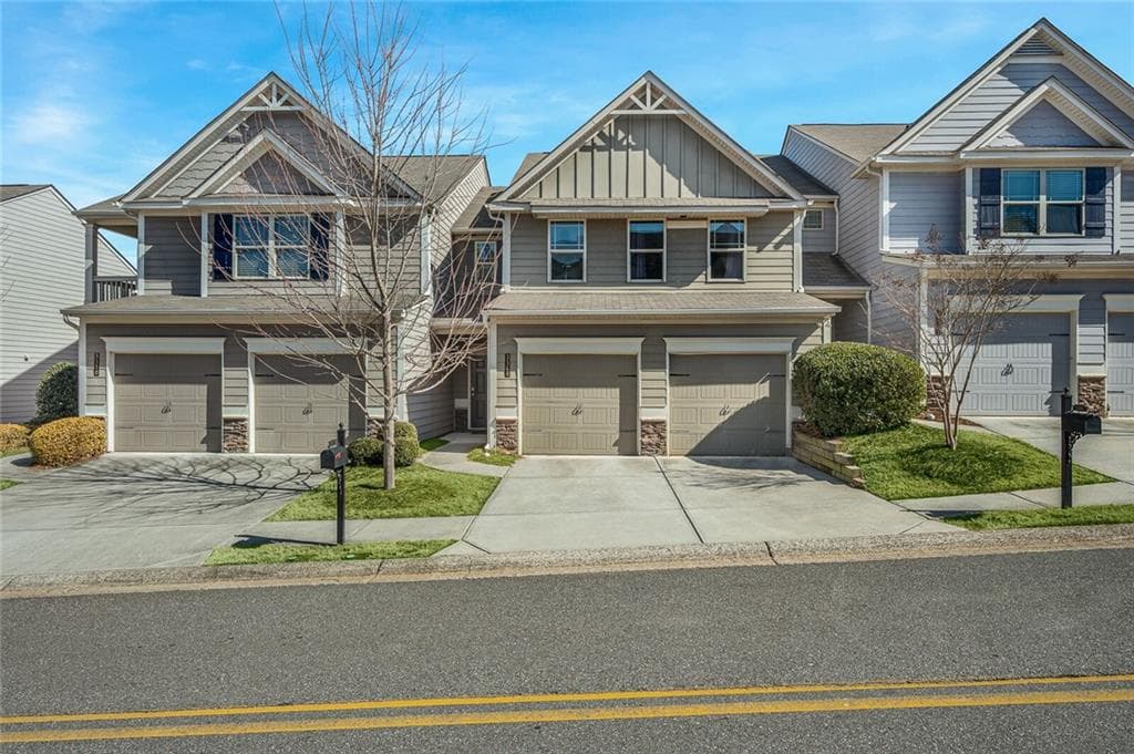 3368 Castleberry Village Circle 73, Cumming, GA 30040 — most recent listing photo