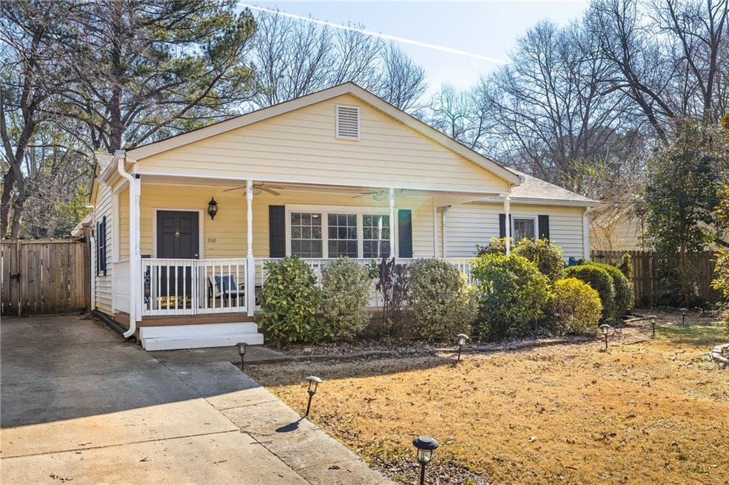 550 Scott Circle, Decatur, GA 30033 — most recent listing photo