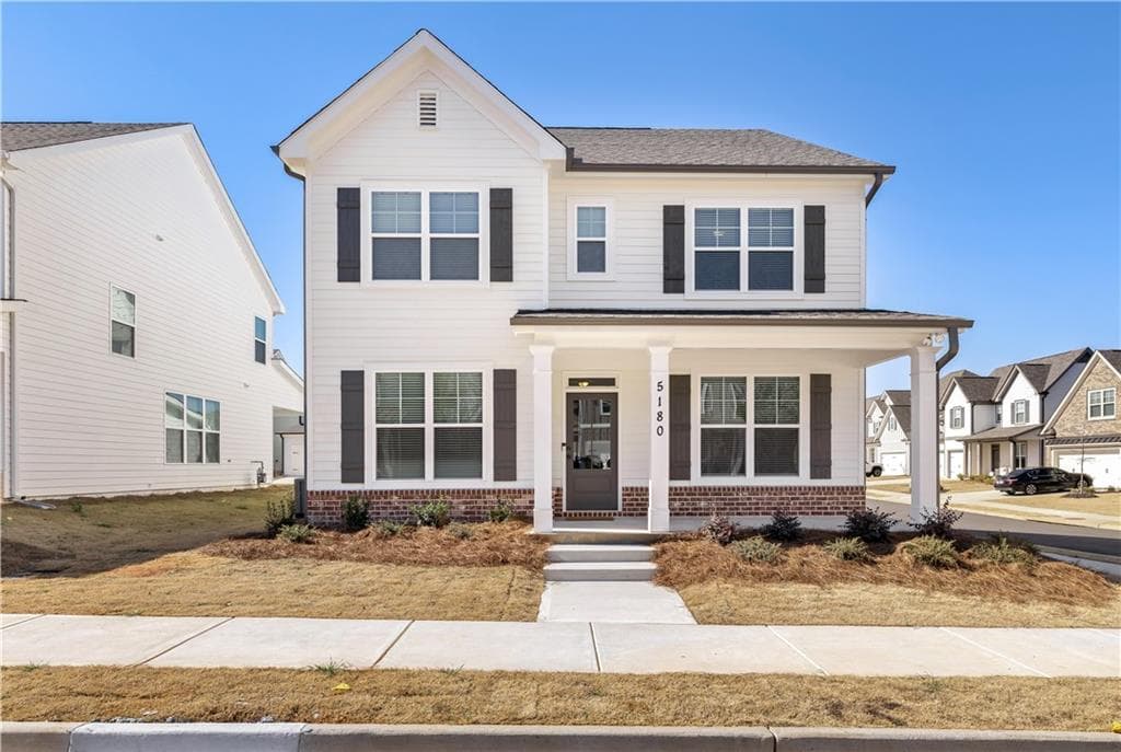 5180 Parkwood Dr, Flowery Branch, GA 30542 — most recent listing photo