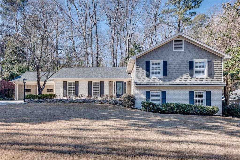 4 bedroom, 3 bathroom, 2,566 sq ft single family residence sold at 40 Brandon Ridge Drive, Atlanta, GA 30328