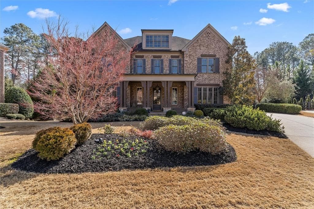 6 bedroom, 7 bathroom, 7,198 sq ft single family residence sold at 1064 Gramercy Lane, Alpharetta, GA 30004
