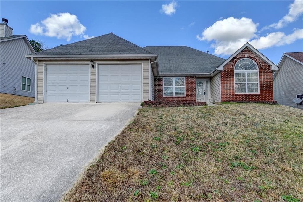 3 bedroom, 2 bathroom, 2,069 sq ft single family residence sold at 4509 Persian Court, Snellville, GA 30039