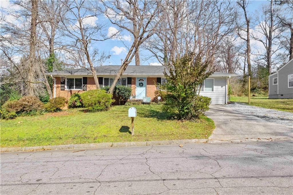 1041 WASHINGTON Road, East Point, GA 30344 — most recent listing photo
