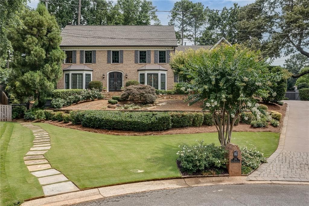 250 Glen Meadow Court, Sandy Springs, GA 30328 — most recent listing photo