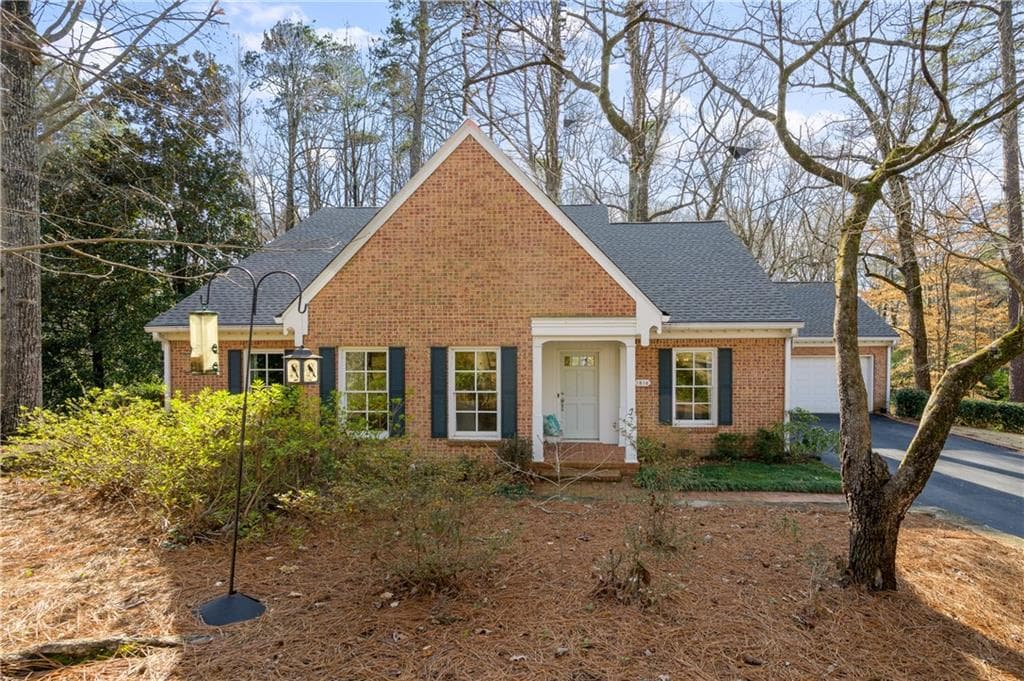 3 bedroom, 3 bathroom, 2,216 sq ft single family residence sold at 1810 Bedfordshire Drive, Decatur, GA 30033
