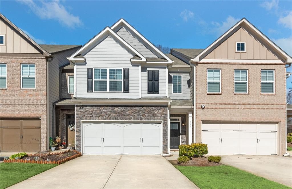 968 Arbor Crowne Drive, Lawrenceville, GA 30045 — most recent listing photo