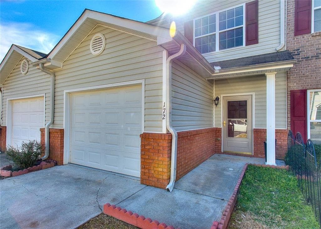 172 Shenandoah Drive, Riverdale, GA 30274 — most recent listing photo