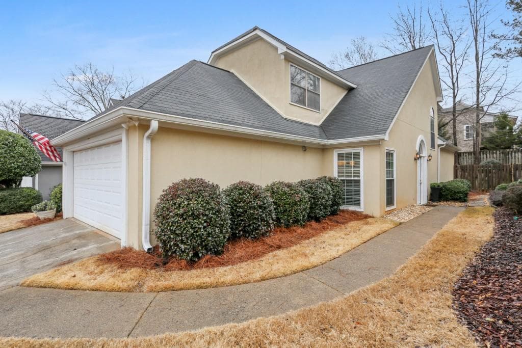 120 Sweetwater Trace, Roswell, GA 30076 — most recent listing photo